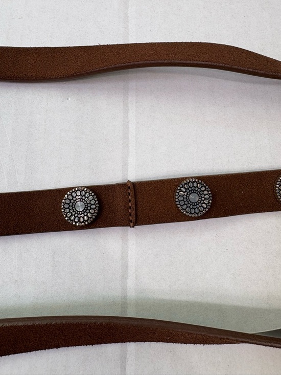 Veronica Beard Nika Belt In  Pecan Size M 100% Leather Suede Circular Details main image 8